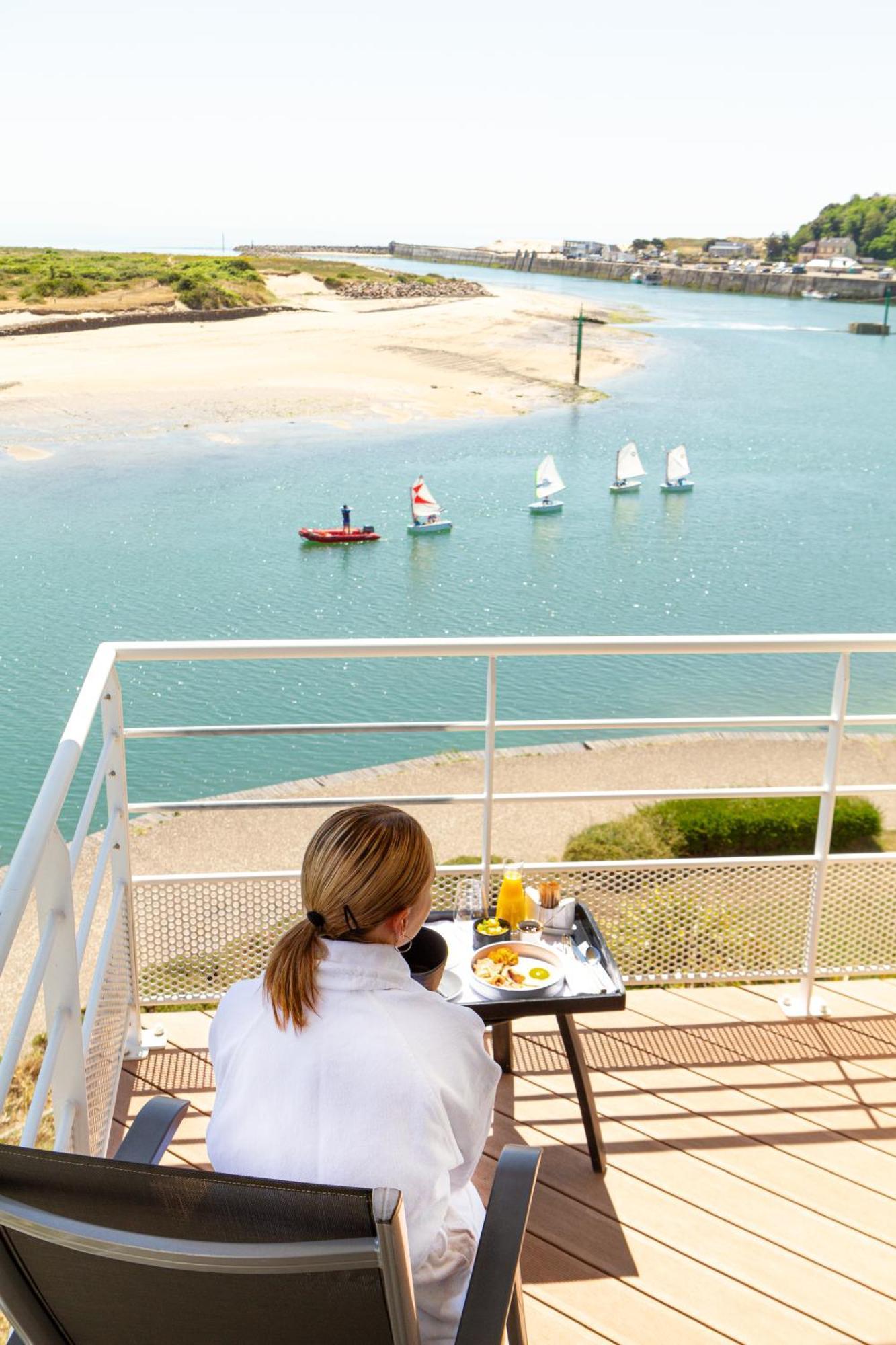 Hotel La Marine Barneville-Carteret Exteriör bild
